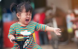 Vứt ngay 4 thứ này trong nhà nếu không muốn tương lai của con bạn lạc trong ngõ cụt