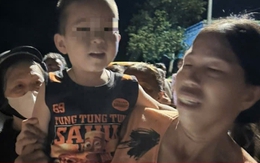 Mẹ òa khóc khi gặp lại con trai 3 tuổi đi lạc trong rẫy vắng