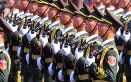 Đoàn quân nhân Trung Quốc đến Việt Nam dự diễu binh khi nào?