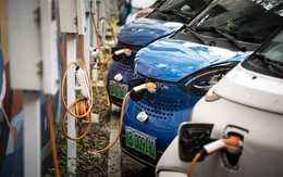 Trung Quốc mất 24 năm, hơn 230 tỷ USD mới phủ sóng xe điện 10% toàn quốc, hiện vẫn trợ giá và giảm thuế cho người dân