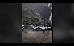 Cảnh tượng dữ dội khi bão Kajiki đổ bộ Trung Quốc