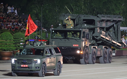 Sputnik: Việt Nam lần đầu tiên hé lộ loạt vũ khí uy lực gây bất ngờ