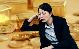 Rút sổ tiết kiệm hơn 800 triệu đồng mua vàng, 10 năm sau sinh lời 130%, người phụ nữ thừa nhận: “Tôi lãi đậm nhưng lúc nào cũng lo lắng, thấp thỏm”