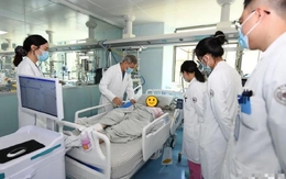 Máu ‘đặc như mật ong’ vì uống loại nước này mỗi ngày: Bác sĩ nói ‘chẳng khác nào tự đầu độc bản thân’