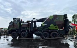 Tại sao Việt Nam cải tiến pháo D-20 cũ thành pháo tự hành bánh lốp hiện đại?            