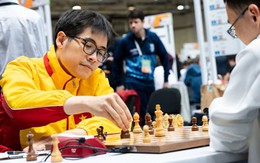 Kỳ thủ Việt Nam đánh bại Vua cờ Magnus Carlsen, giành chức vô địch giải quốc tế