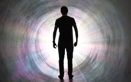 Chết lâm sàng do tai nạn nghề nghiệp, người đàn ông tỉnh dậy, kể về những gì đã thấy ở "thế giới bên kia"