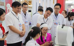 Chưa từng có: Người dân được khám bệnh miễn phí, trải nghiệm công nghệ phát hiện ung thư chỉ sau 1-2 phút