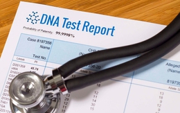 Chồng có con riêng với giúp việc, vợ yêu cầu xét nghiệm ADN, làm 1 điều khiến chồng bật khóc nức nở