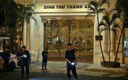 Ảnh khám xét dinh thự và nơi làm việc của "bầu Đoan"