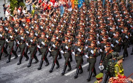 Cận cảnh quân nhân Nga, Trung Quốc, Lào, Campuchia tham gia tổng duyệt diễu binh diễu hành kỷ niệm 80 năm Quốc khánh