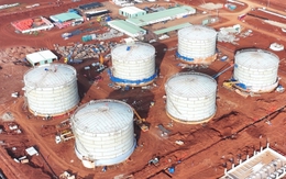 Cận cảnh bồn chứa nhiên liệu sân bay Long Thành tăng tốc về đích