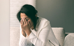 38 tuổi thất nghiệp, không lập gia đình, sống bám vào bố mẹ gần thập kỷ: Sự đáng sợ của cơn bão sa thải hay hệ quả của ỷ lại?