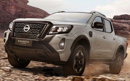 Nissan Navara có thêm bản mới: Phần đầu hầm hố hơn, nội thất bọc da đặc biệt chống bám bẩn, động cơ giữ nguyên
