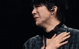 4000 fan mua vé suốt 6 năm không được xem concert, mỹ nam 1m9 oà khóc lên tiếng