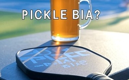 Dân văn phòng chơi pickleball để giảm cân, mới đánh buổi đầu đồng đội đã rủ đi uống bia