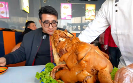 7 món ăn "rợn gáy" ở Trung Quốc: Món số 3 khiến dân mạng sốc hơn cả