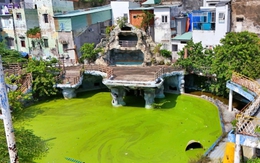 Cảnh hoang tàn của công viên nước từng sôi động bậc nhất TP.HCM