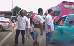 Hãng taxi ‘độc chiếm’ bến, đuổi phụ nữ bế con nhỏ khỏi xe: Sở Xây dựng Thái Nguyên yêu cầu làm rõ