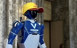 Điều bất ngờ về robot hình người 'Make in Vietnam': Tự chủ từ thiết kế, chế tạo, tới phần cứng, phần mềm