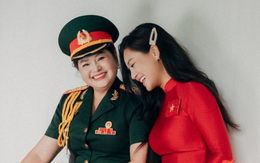 Nữ diễn viên có mẹ là Thượng tá quân đội, vinh dự cầm biển của khối Văn hoá - Thể thao diễu hành A80