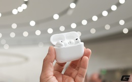 Trên tay sớm AirPods Pro 3: Thiết kế nhỏ gọn hơn, có cảm biến nhịp tim, dịch trực tiếp và chống ồn “đỉnh nhất thế giới”