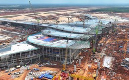 Cân nhắc kỹ khi chuyển toàn bộ chuyến bay quốc tế từ Tân Sơn Nhất về Long Thành