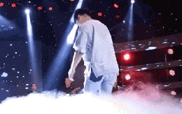 “Ông vua” đắt show hội chợ nhất miền Tây: Vào nghề cát-xê chỉ 20 nghìn đồng/đêm, thời đỉnh cao con số gấp 500 lần