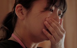 Bà mẹ U50 ôm mặt khóc sau cuộc nói chuyện với em gái: "Chỉ vì câu nói khi giận chồng, tôi và con trai trở thành người dưng nước lã"