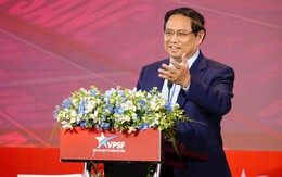 Thủ tướng khen vòm thép lớn nhất hành tinh do Đại Dũng thực hiện: Tốc độ thần tốc trong 10 tháng thay vì 2 năm, tôi rất tâm đắc và xúc động