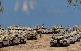 Israel tung video xe quân sự rầm rập đổ vào Thành phố Gaza