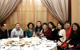 Họp lớp được hỏi lương hưu, tôi trả lời thật 30 triệu đồng/tháng, về phát hiện bị loại khỏi nhóm chat, vợ trách: “Chỉ nên nói 3 triệu”