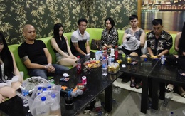 Nhóm nam nữ làm điều phạm pháp bên trong quán karaoke tại Đà Nẵng