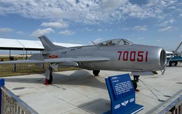 Trung Quốc cải tạo hàng loạt tiêm kích J-6 thành UAV tấn công