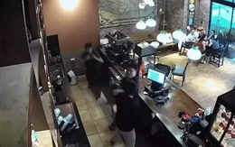 Công an làm việc với gia đình nhân viên quán cà phê và người bị tố hành hung