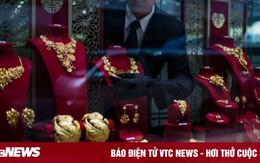 Anh thợ học việc ở tiệm vàng lập đế chế kim hoàn giàu 3 đời tại Trung Quốc