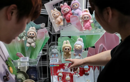 Tịch thu hơn 200.000 sản phẩm Labubu giả, cảnh báo có thể gây tổn thương tới sức khỏe trẻ em suốt đời