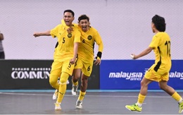 Tuyển Malaysia thắng nghẹt thở để mở ra cơ hội đi tiếp, 2 đội khác ở Đông Nam Á “thảm bại”