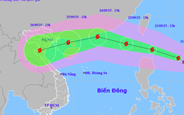 Bão Ragasa giật trên cấp 17, khả năng đổi hướng vào nước ta