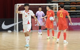 AFC dùng từ “đáng kinh ngạc” để ca ngợi tuyển Việt Nam, chê cầu thủ Trung Quốc đá thô bạo