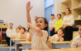 Giáo viên 25 năm dạy học nói thẳng: Đa phần con cái thành công bắt nguồn từ một câu nói “lạnh lùng” của cha mẹ