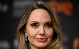 Phim của Angelina Jolie bị chê