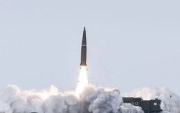 Hai tên lửa đạn đạo Iskander của Nga đánh trúng trung tâm huấn luyện Ukraine