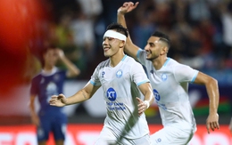 Ngoại binh bị đuổi, cựu sao U23 Việt Nam giúp CLB Nam Định thắng đội Campuchia