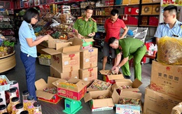 Phát hiện Nguyễn Thị Huệ bán 1.350 chiếc bánh Trung thu nhập lậu, người dân coi chừng rước bệnh vì ham rẻ