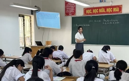 Miễn học phí, phụ huynh vẫn 'còng lưng' vì nhiều khoản thu