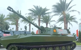 Việt Nam sản xuất pháo tự hành có khả năng cơ động dưới nước