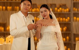 Ảnh cưới đẹp lung linh của tiền vệ ĐT Việt Nam và cô chủ tiệm vàng