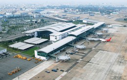 Đề xuất từng bước dừng khai thác chuyến bay quốc tế tại Tân Sơn Nhất