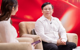 Nhiệm vụ của người trẻ là dạy cho người cao tuổi cách dùng smartphone và internet: người già vẫn có nhu cầu học chứ!